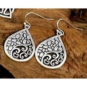 SILVER Cut Out Earring Everyday Unique Artistic LIGHTWEIGHT Dangle Jewelry